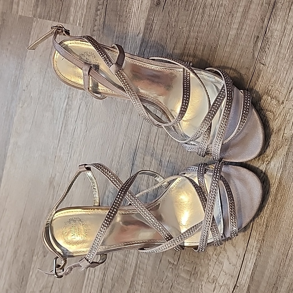 Girls‎ silver strap high heels